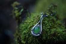 Load image into Gallery viewer, Earthdrop Pendant - green serpentine
